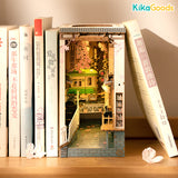 Rolife Book Nook Shelf Insert - Sakura Densya